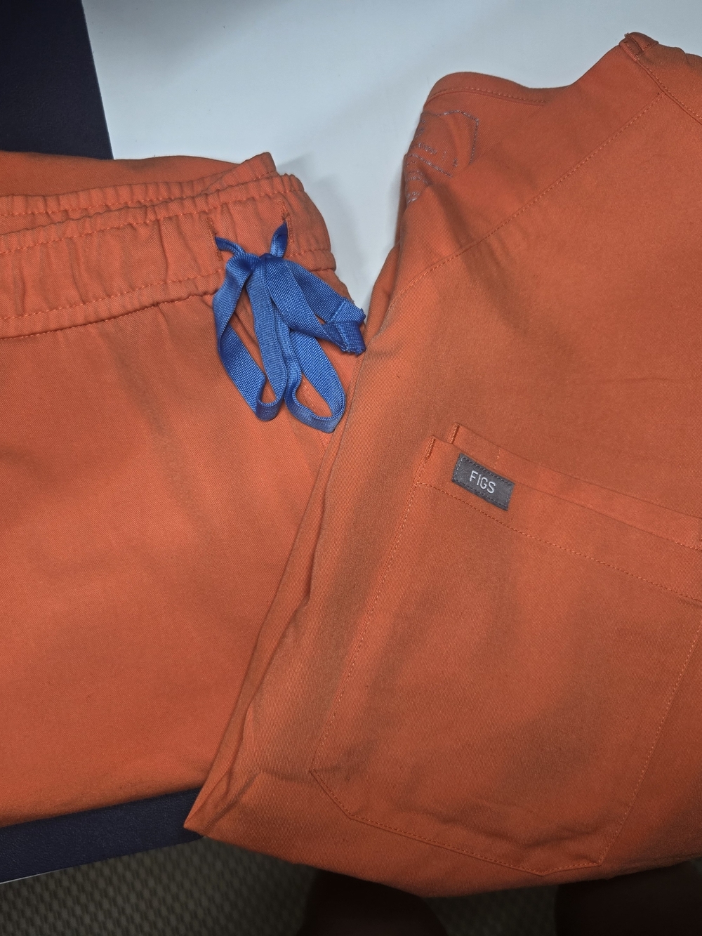 FIGS Men’s Set Orange Short